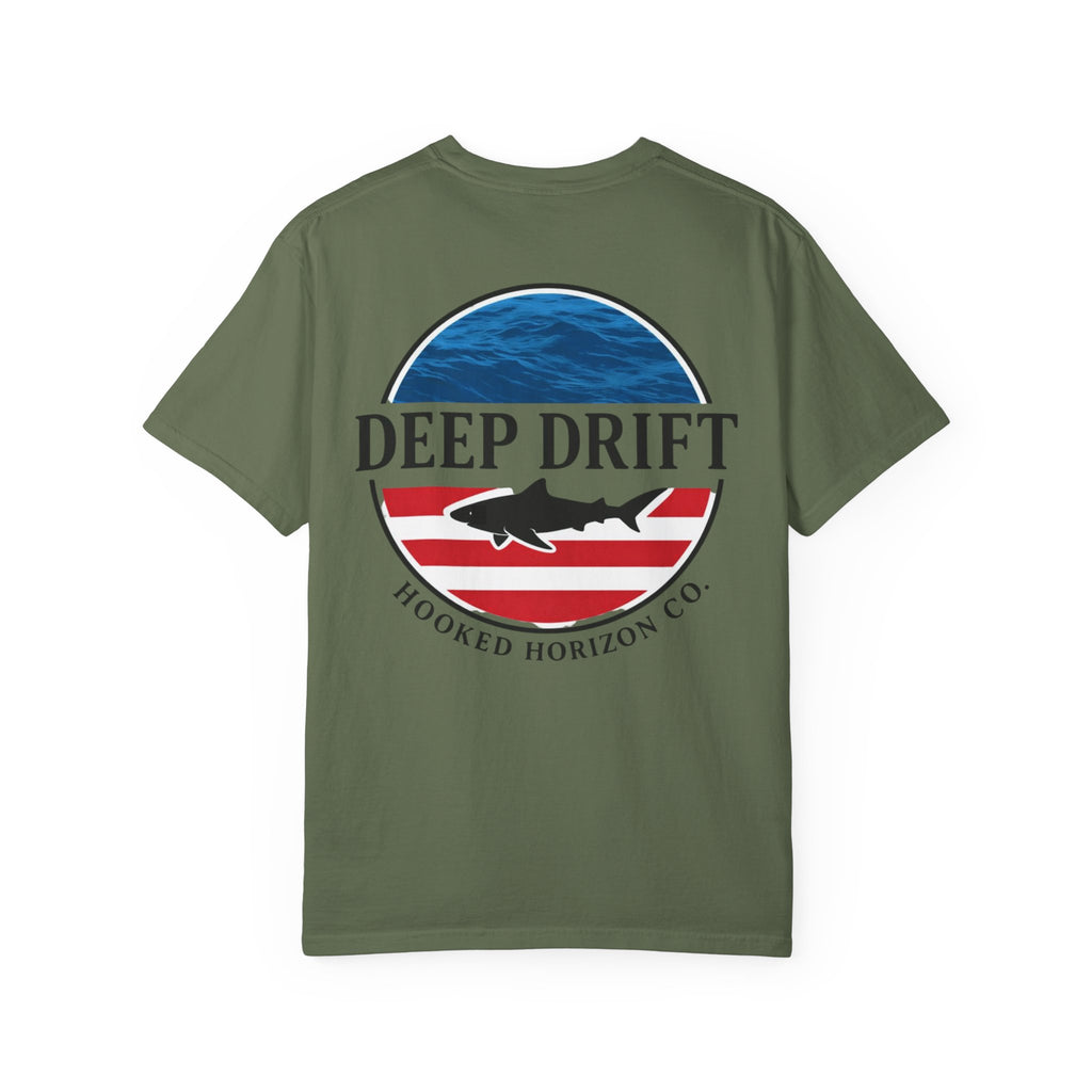 USA Deep Drift Fishing T-Shirt - RED, WHITE & BLUE Fishing Tee for Angler Lovers, Shark Lovers, Ocean Tee